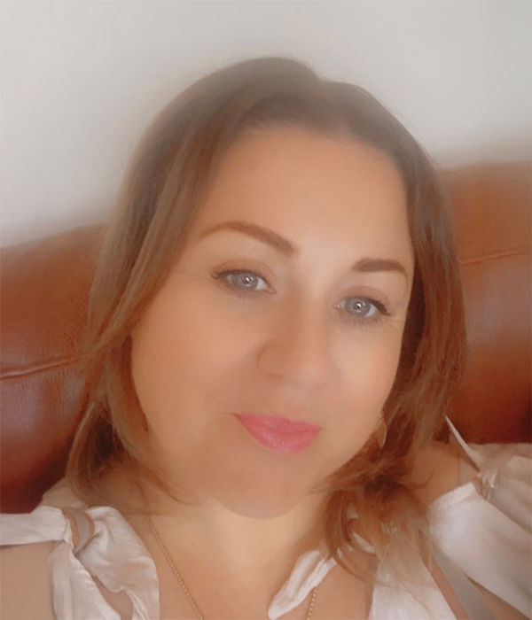 Patti Bertin, Contact Centre Staff