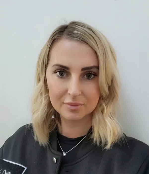 Laura Wyles, Contact Centre Worker (Hertfordshire)